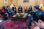 Reunión  con delegación de la Asamblea Nacional de Vietnam